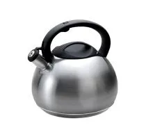 Чайник со свистком LARA LR00-83